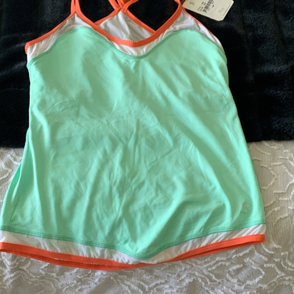 Cami workout top NWT